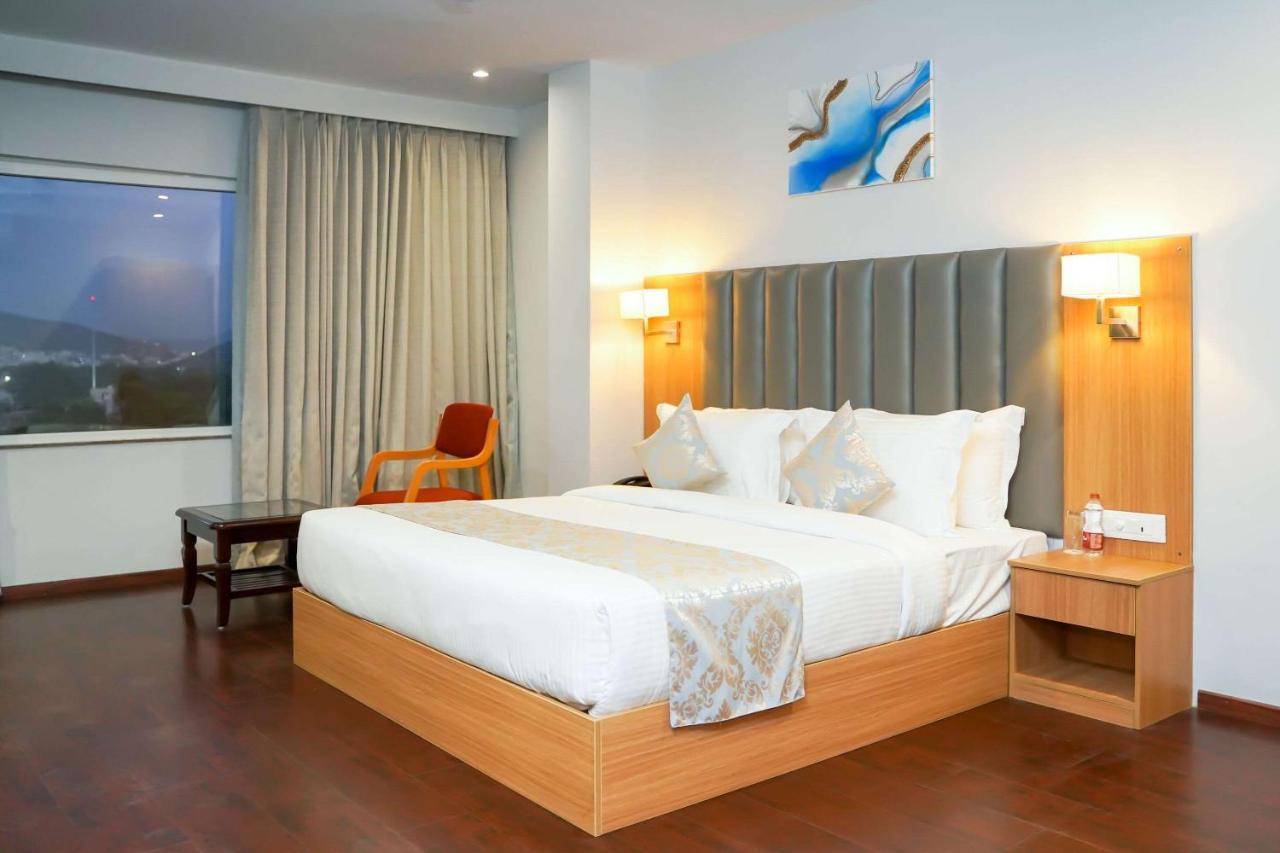 Comfort Inn Udaipur Esterno foto